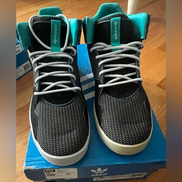 adidas | Shoes | Adidas Originals Crestwood Mid Sneakers Grey Blue Mens  Size 8 | Poshmark